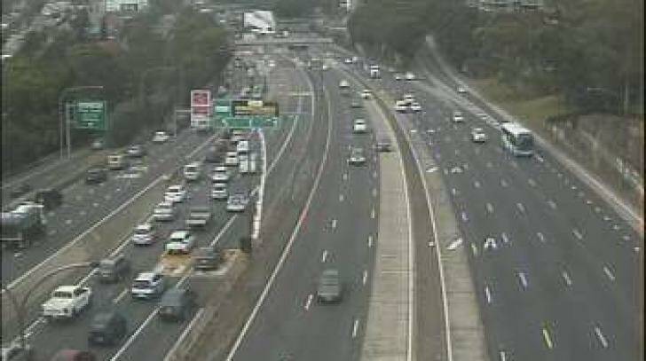 The Warringah Freeway, approaching the Sydney Harbour Tunnel looking south towards the city. Photo: LiveTraffic.com.au