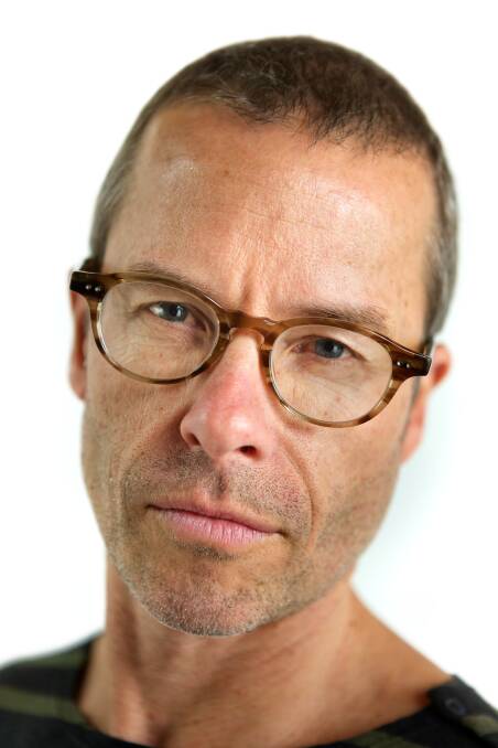 Guy Pearce | Not another Neighbours star releasing an album?! | VIDEO, PHOTOS